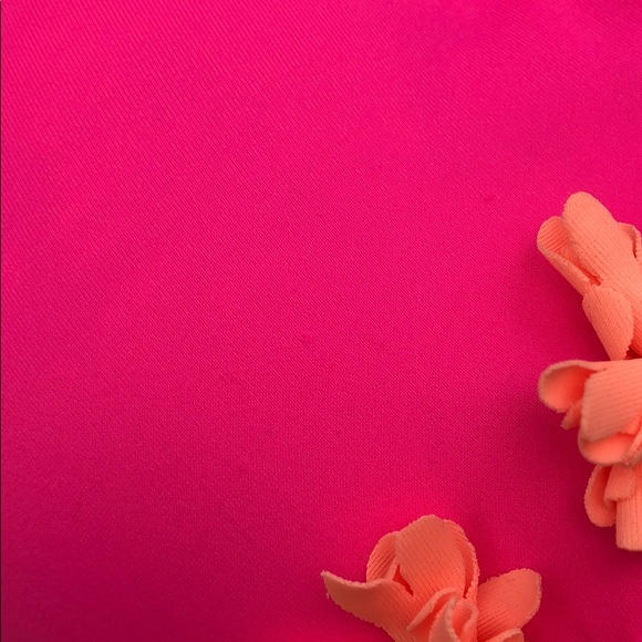 Victoria’s Secret bikini top - Picture 9 of 10